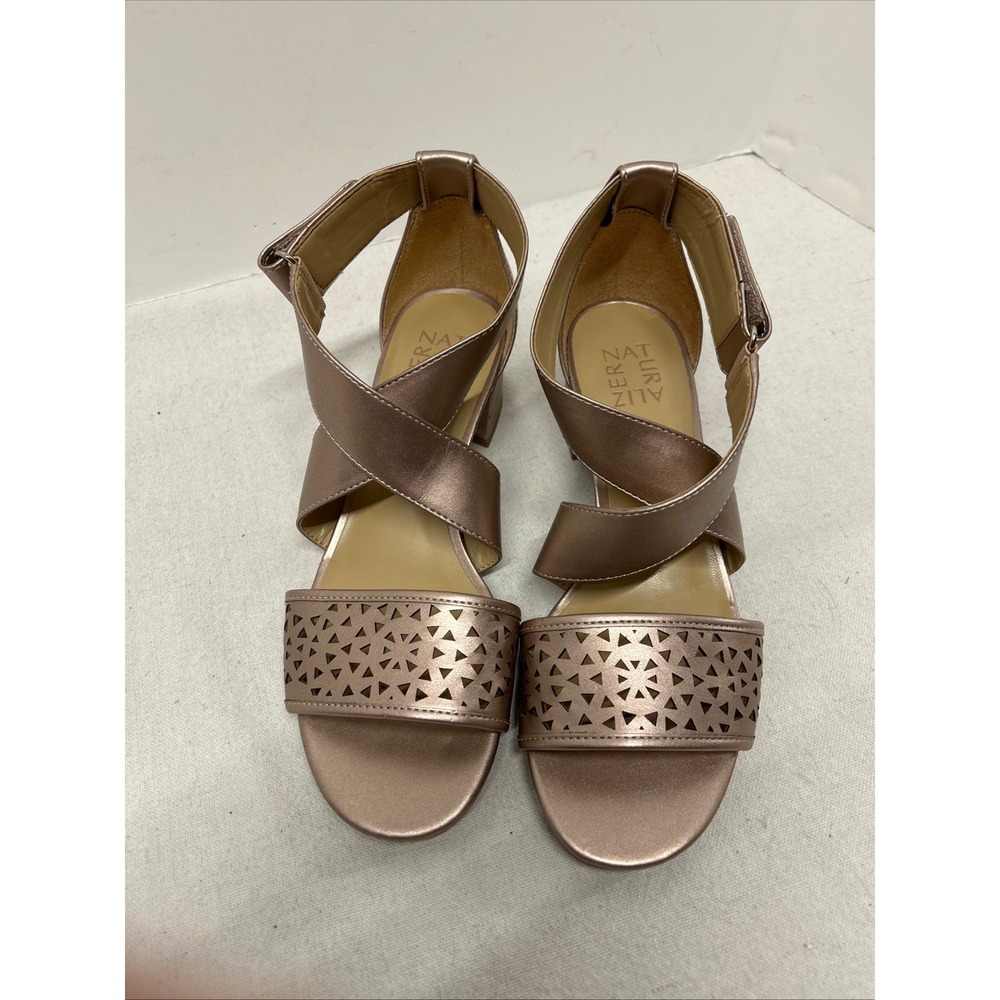 Naturalizer Adaline 2 Rose Gold Metallic Laser Cut Block‎ Heel Sandals Women 7M